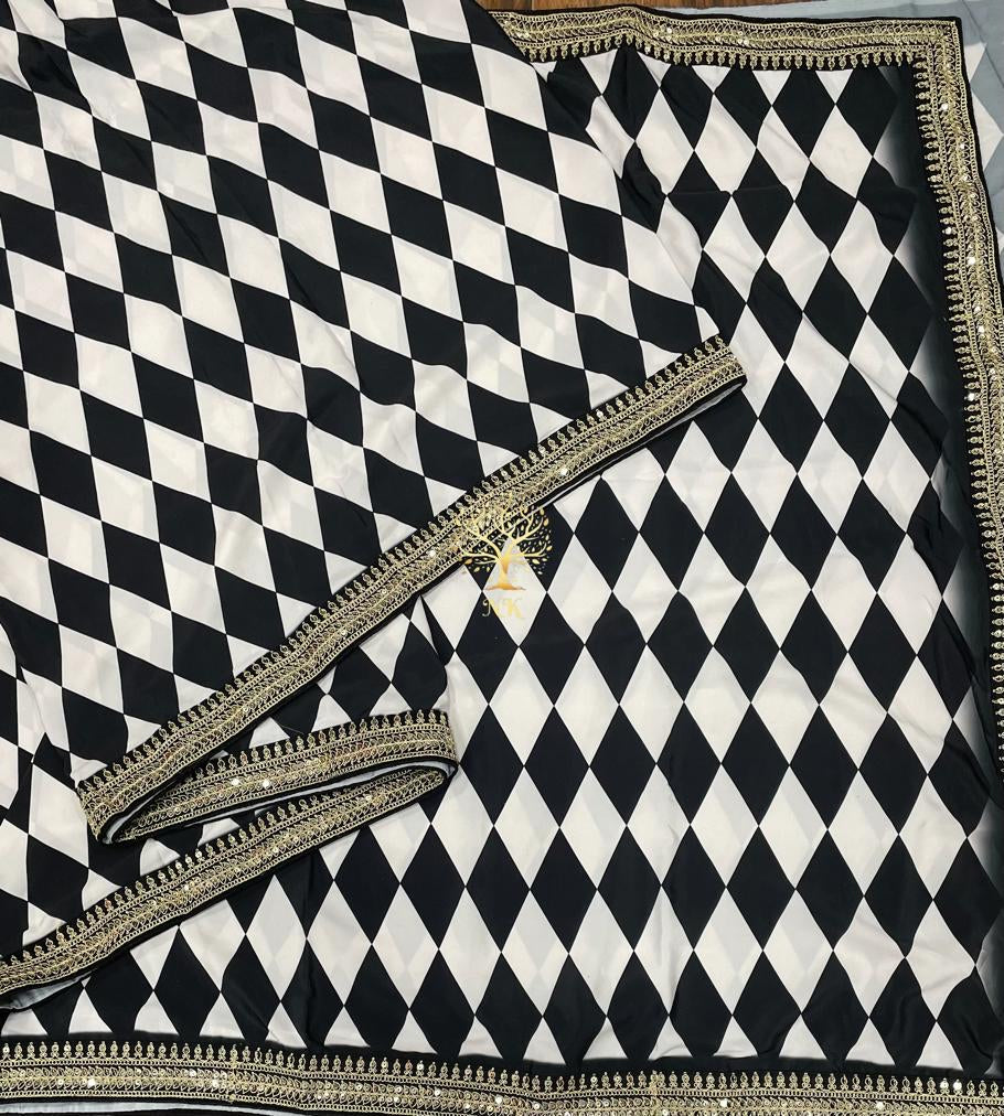 Hafisa geometric inspired beautiful trendy saree