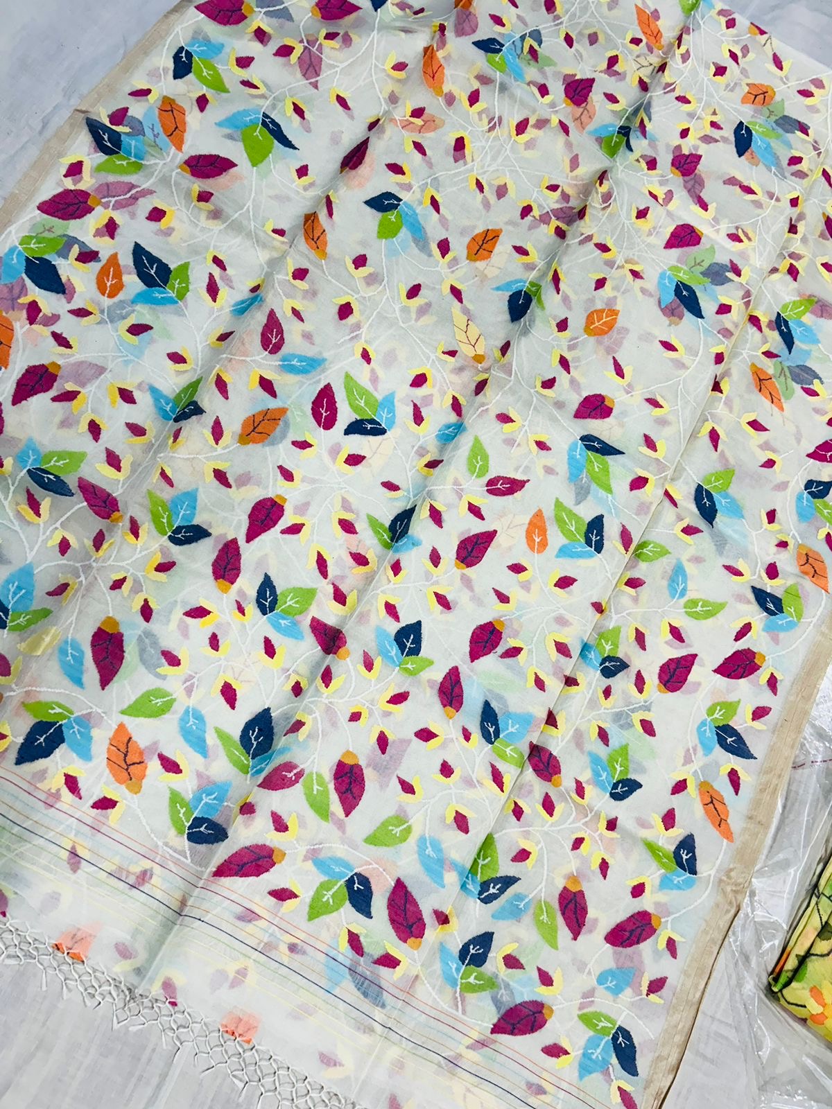 Pinisha tantuj saree Bengal jamdani sarees
