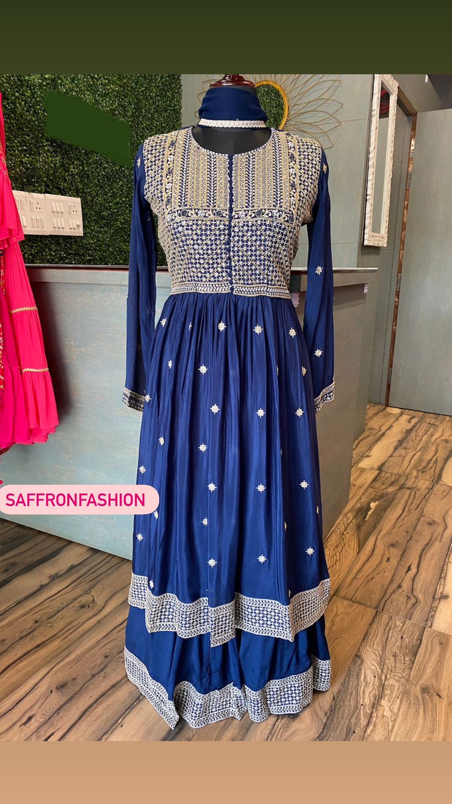 Fenicia long dress
