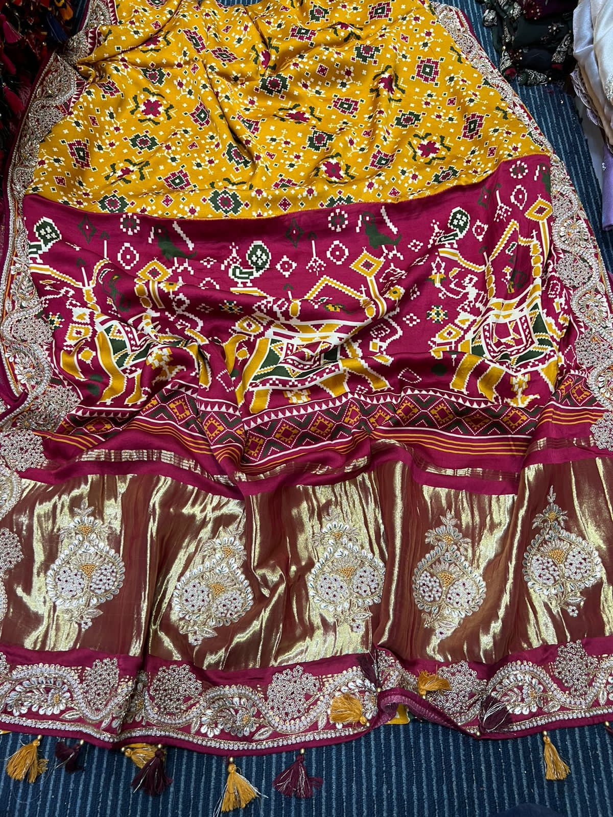 Gulshana Patola gottapatti saree