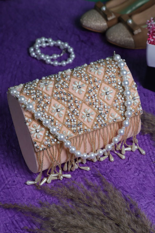 Pinasha pearl clutch
