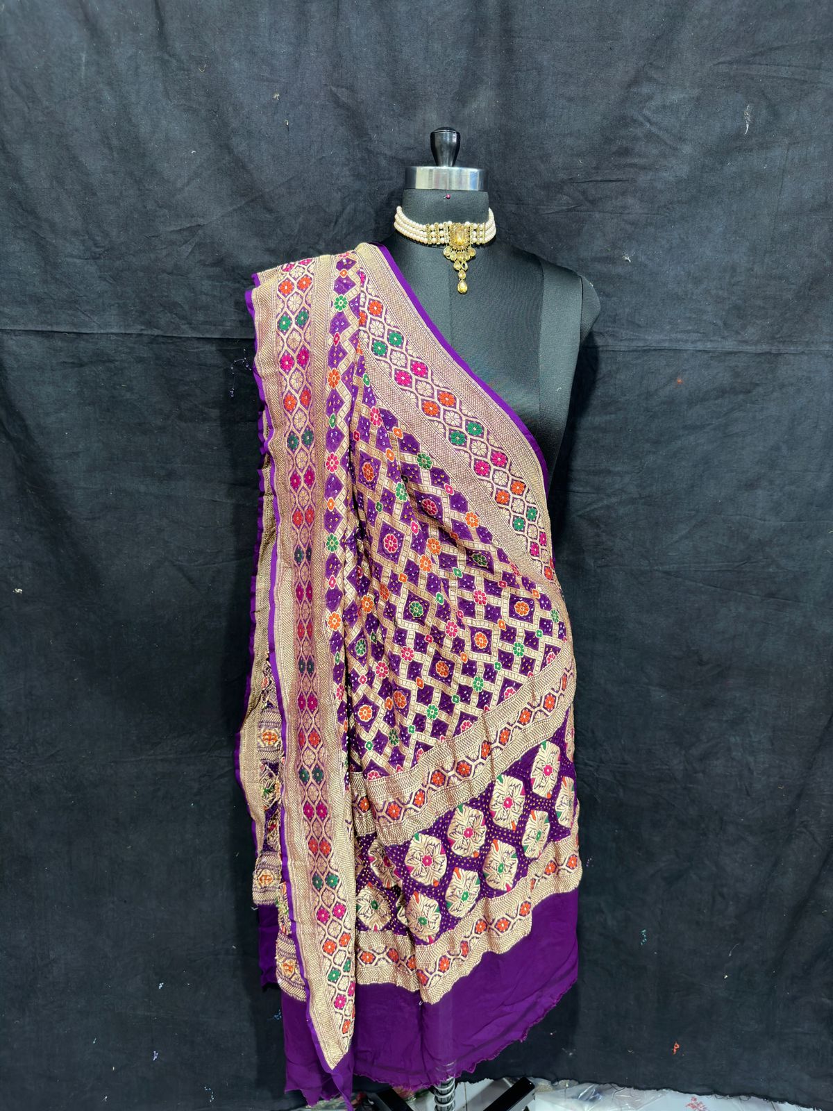 Akanksha premium bandhani Dupatta