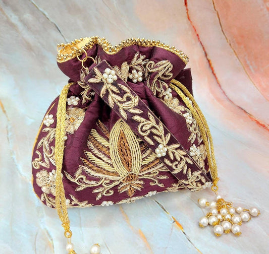 Rumili embroidered potli