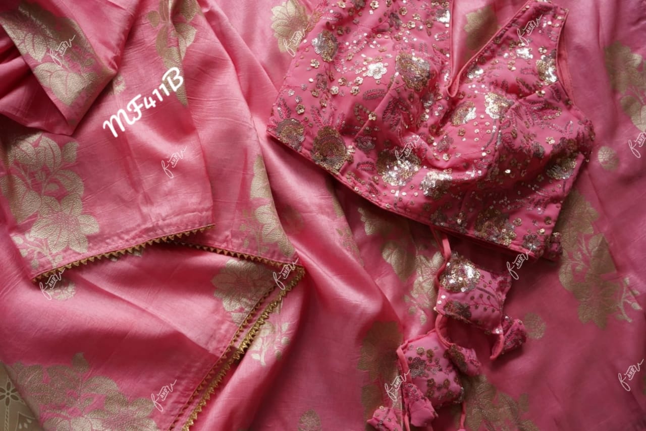 Elegant beautiful crepe saree