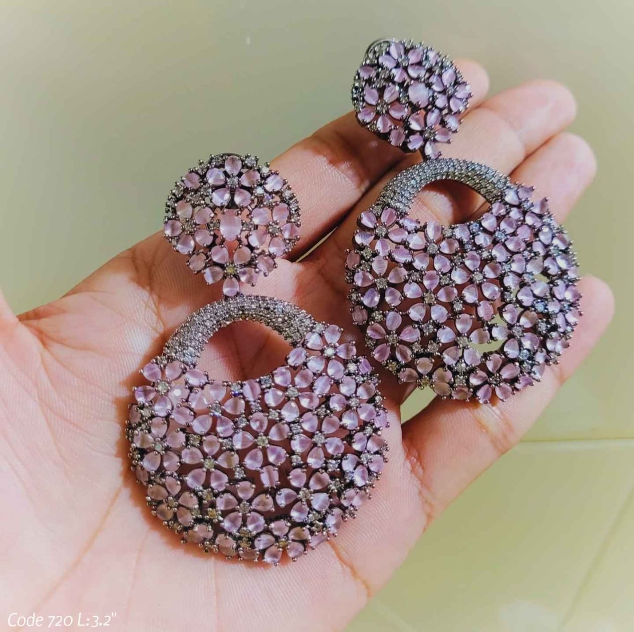 Crisin stone earrings