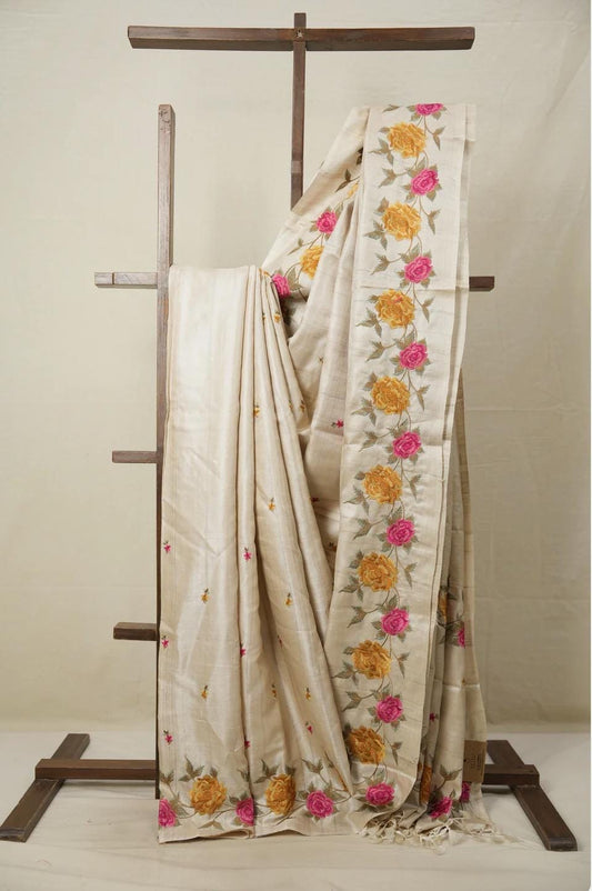 Beautiful saree tussar embroidery saree Indian sari blouse