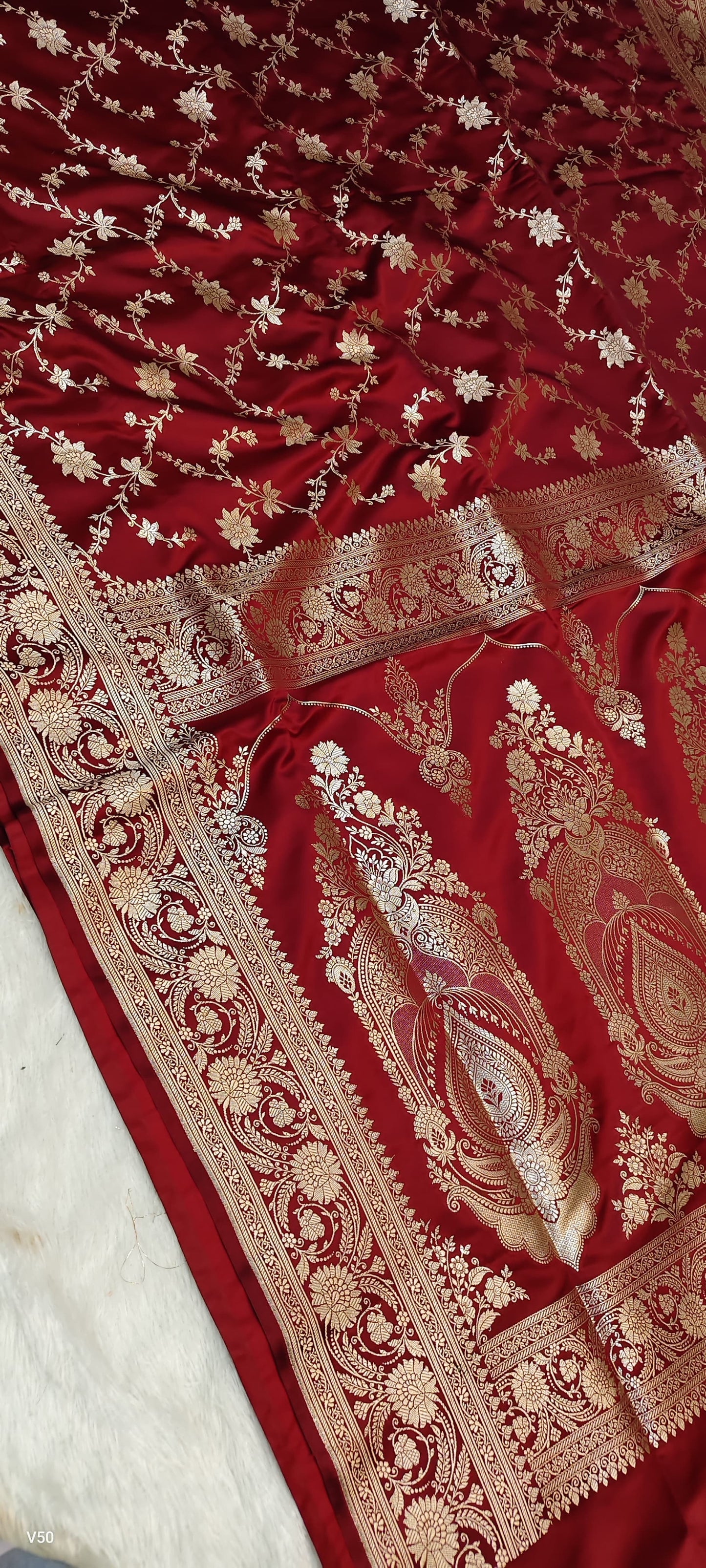 Khaddi banarsi saree handwoven sari blouse