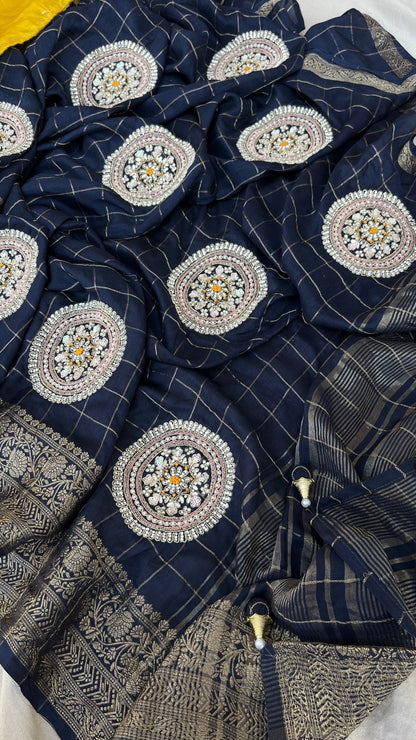 Livita munga weaving Banarsi saree Indian sari