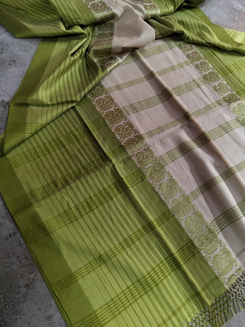 Mahii Bengal cotton handwoven saree