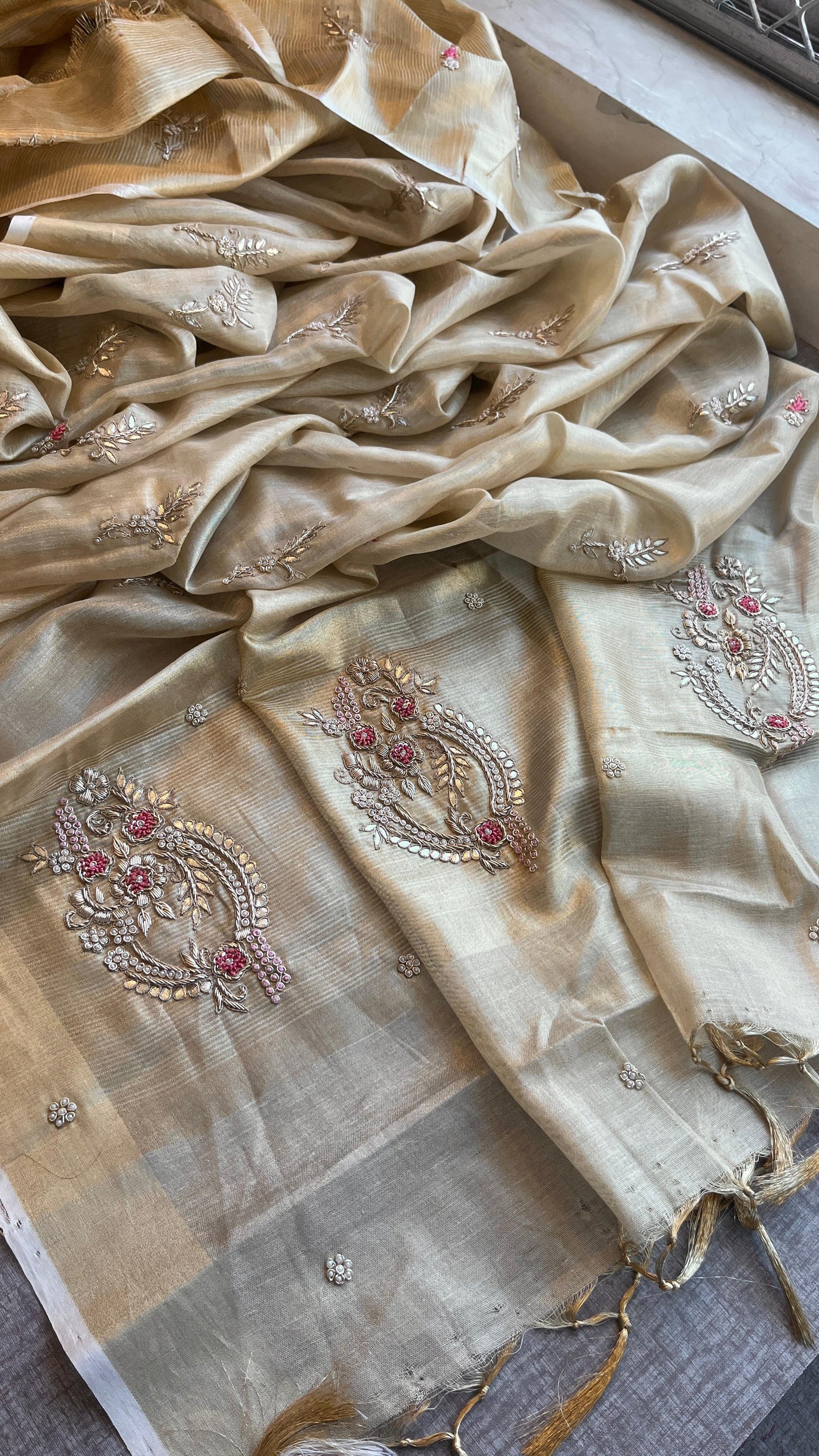 Vanisha linen saree tissue handloom saree Indian sari blouse
