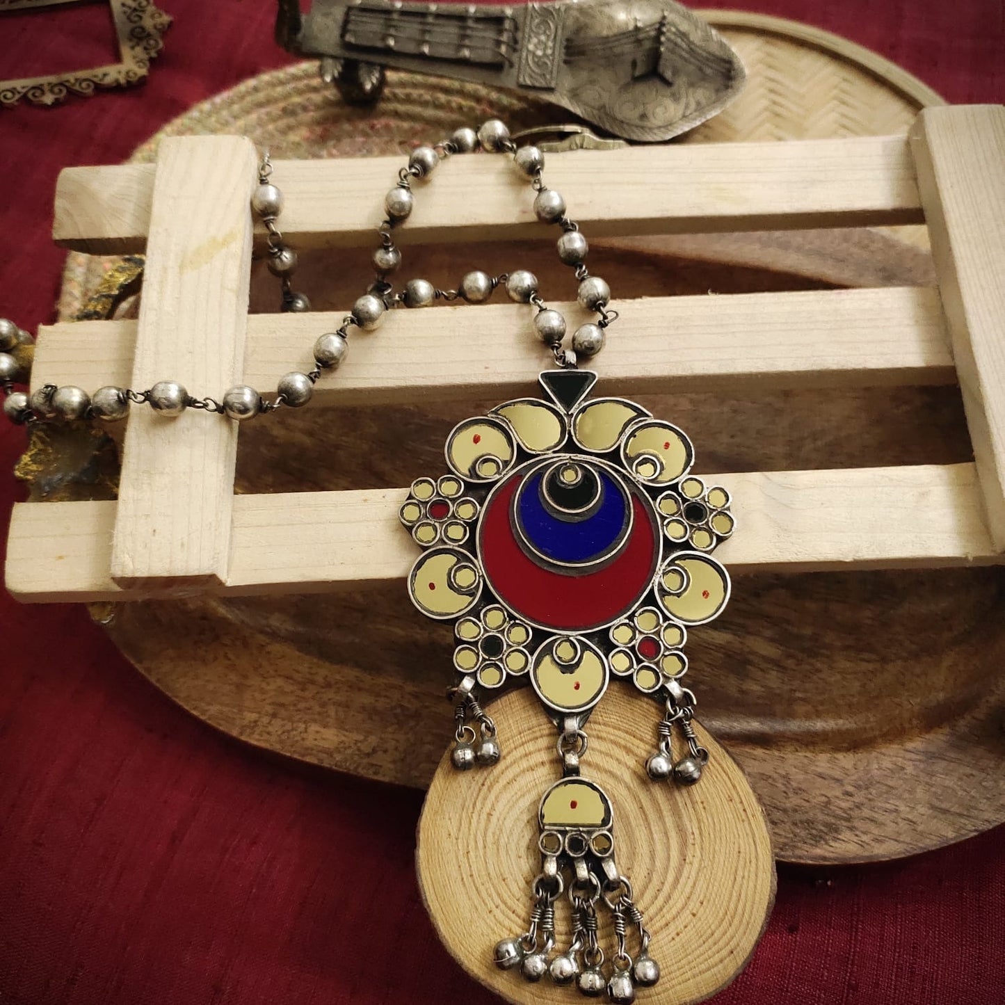Risha long necklace