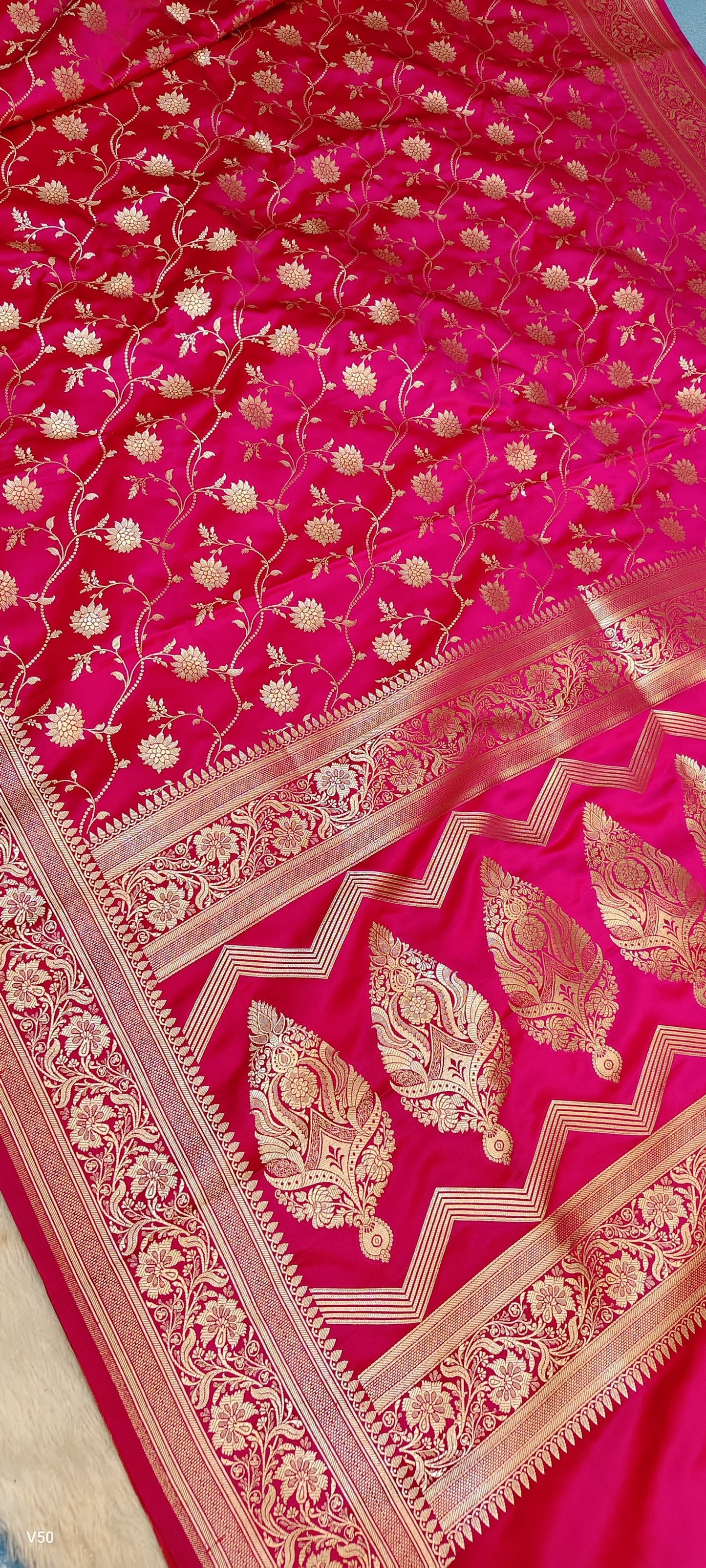 Khaddi banarsi saree handwoven sari blouse