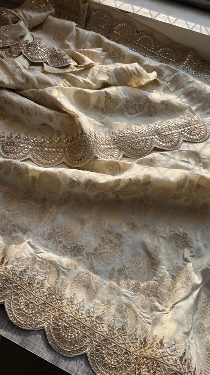 Umesha Khaddi gorgette saree Indian wedding sari blouse