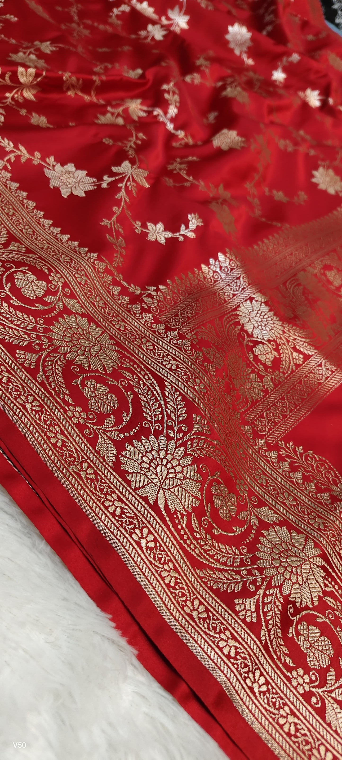 Khaddi banarsi saree handwoven sari blouse