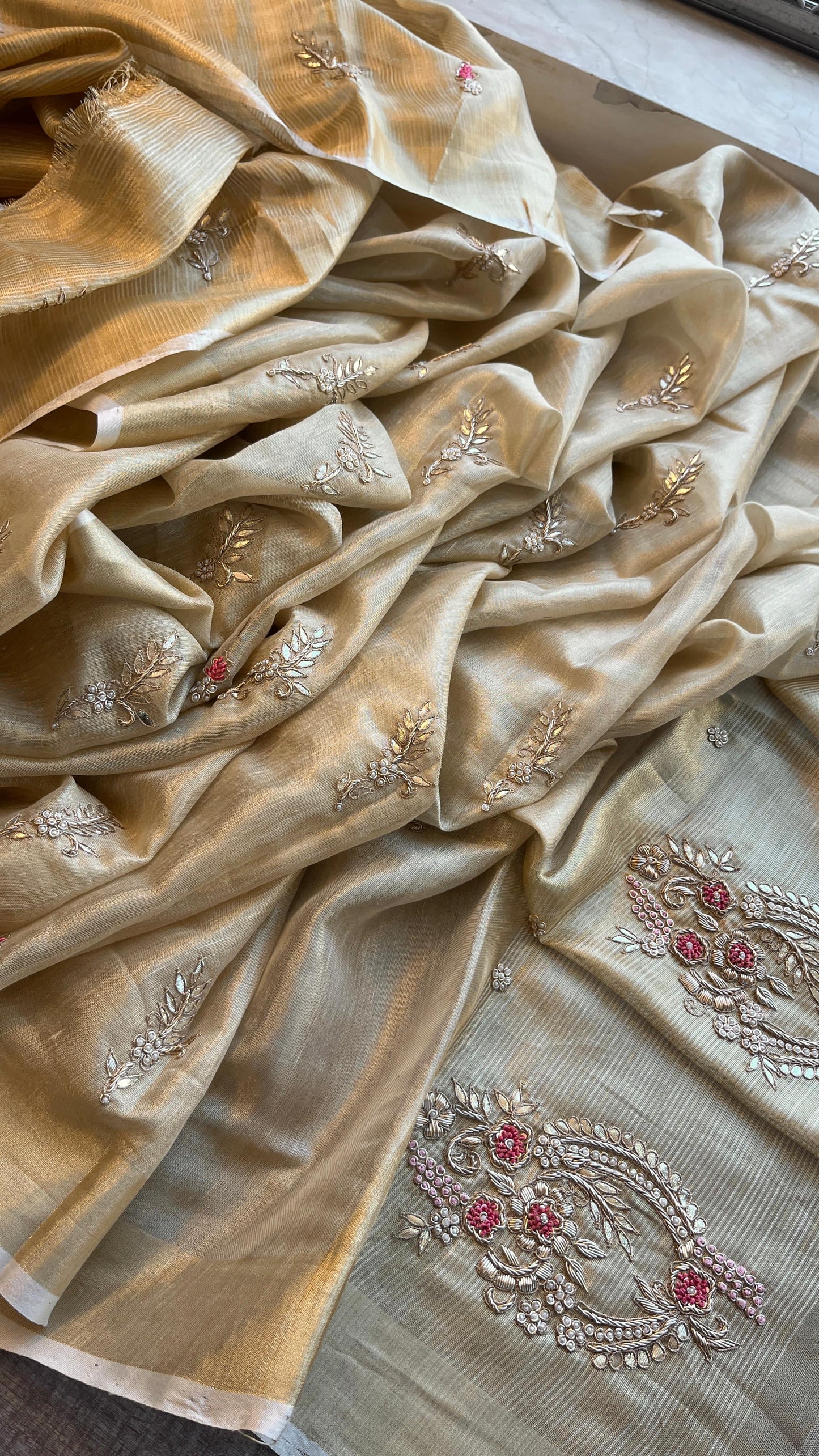 Vanisha linen saree tissue handloom saree Indian sari blouse