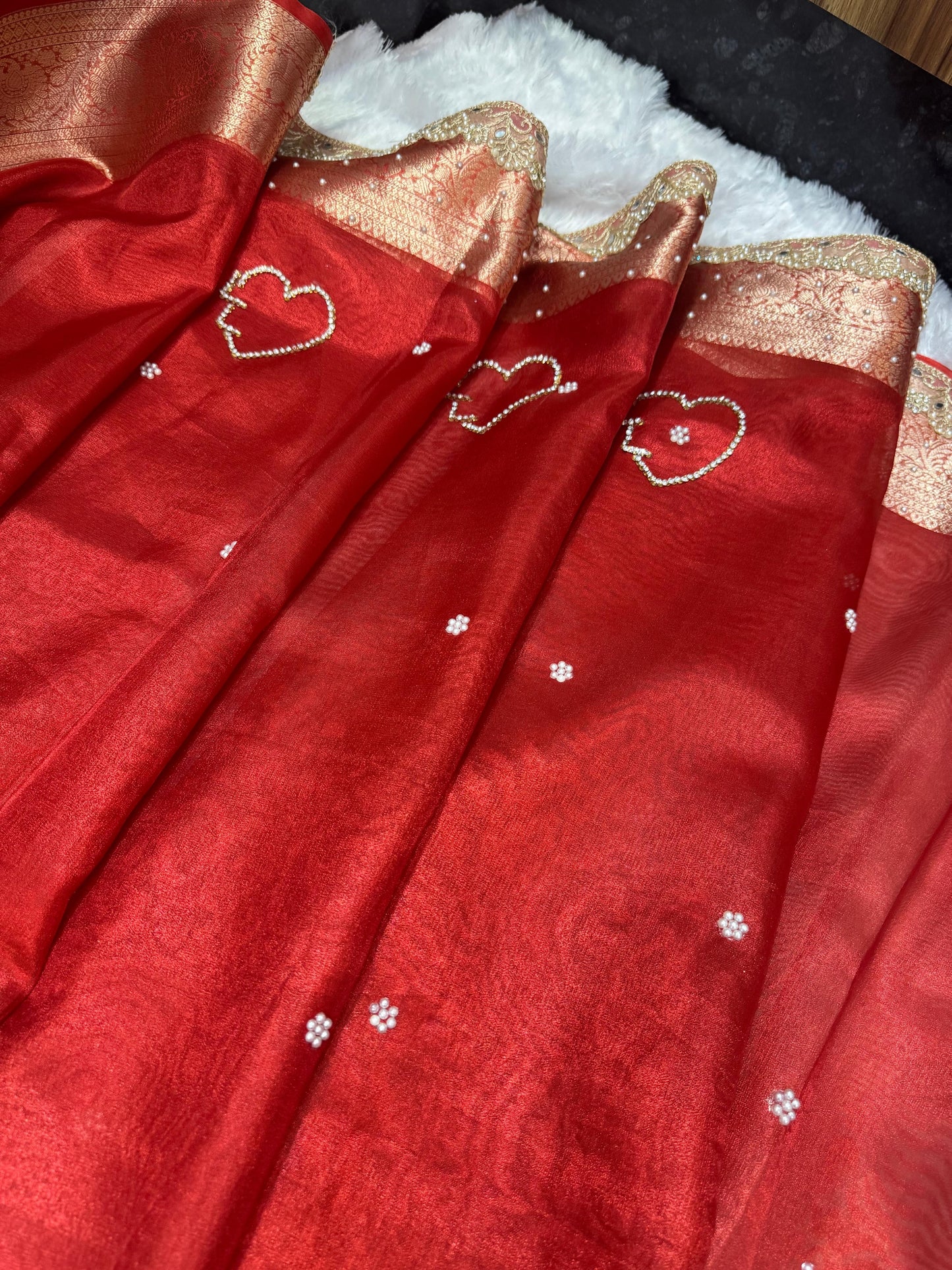 Suhaagan saree banarsi sari soft tissue saree blouse