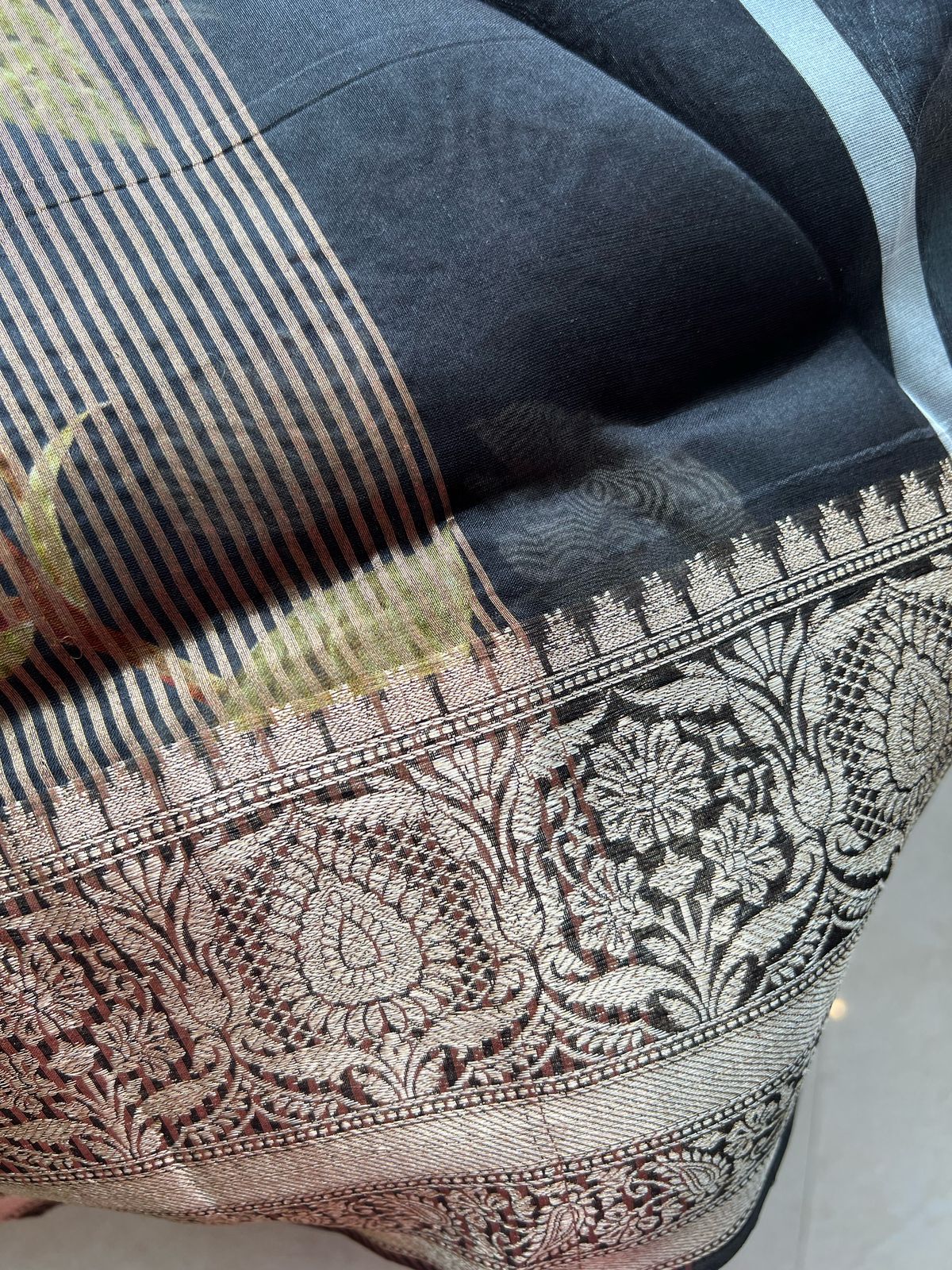 Vimisha organza saree floral saree party wear sari blouse