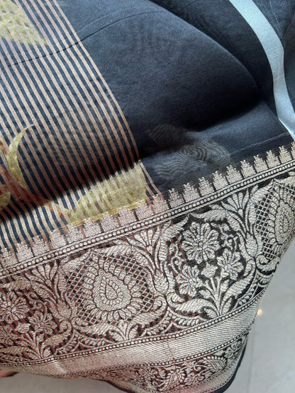 Vimisha organza saree floral saree party wear sari blouse