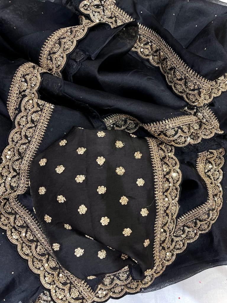 Rivaaz traditional Indian organza saree