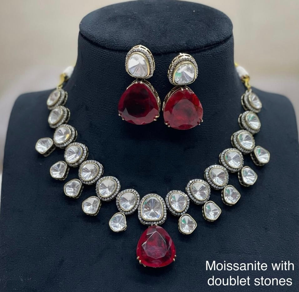 Lihana handmade Kundan set