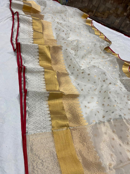 Sunehri Chanderi saree