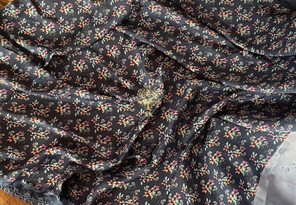 Floral printed crepe saree