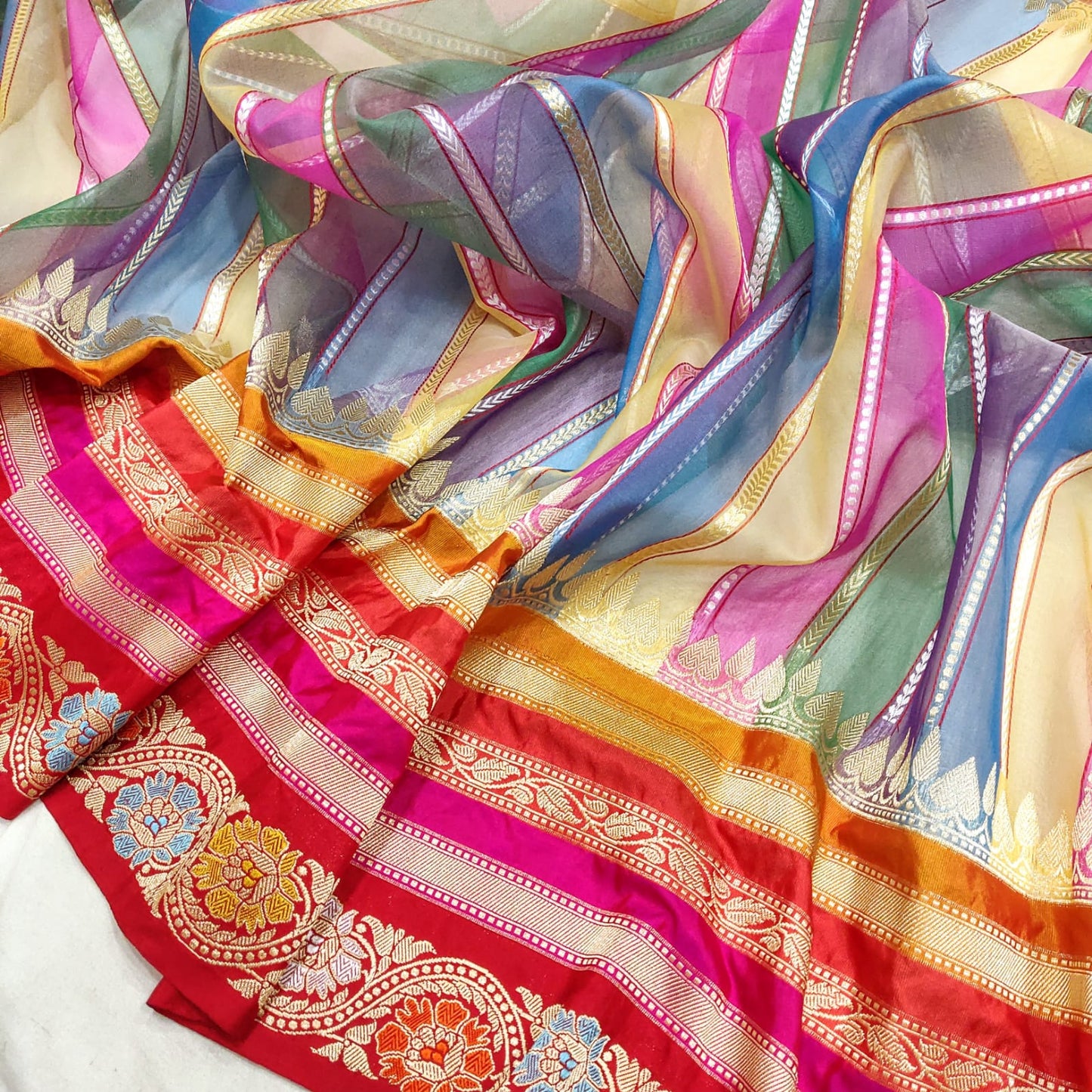 Ranjani rangkat Kora saree