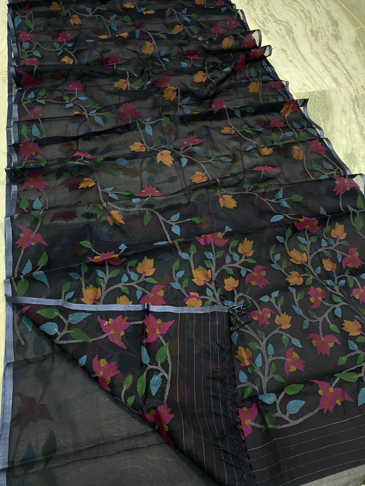 Vamika black floral tantuj jamdani saree