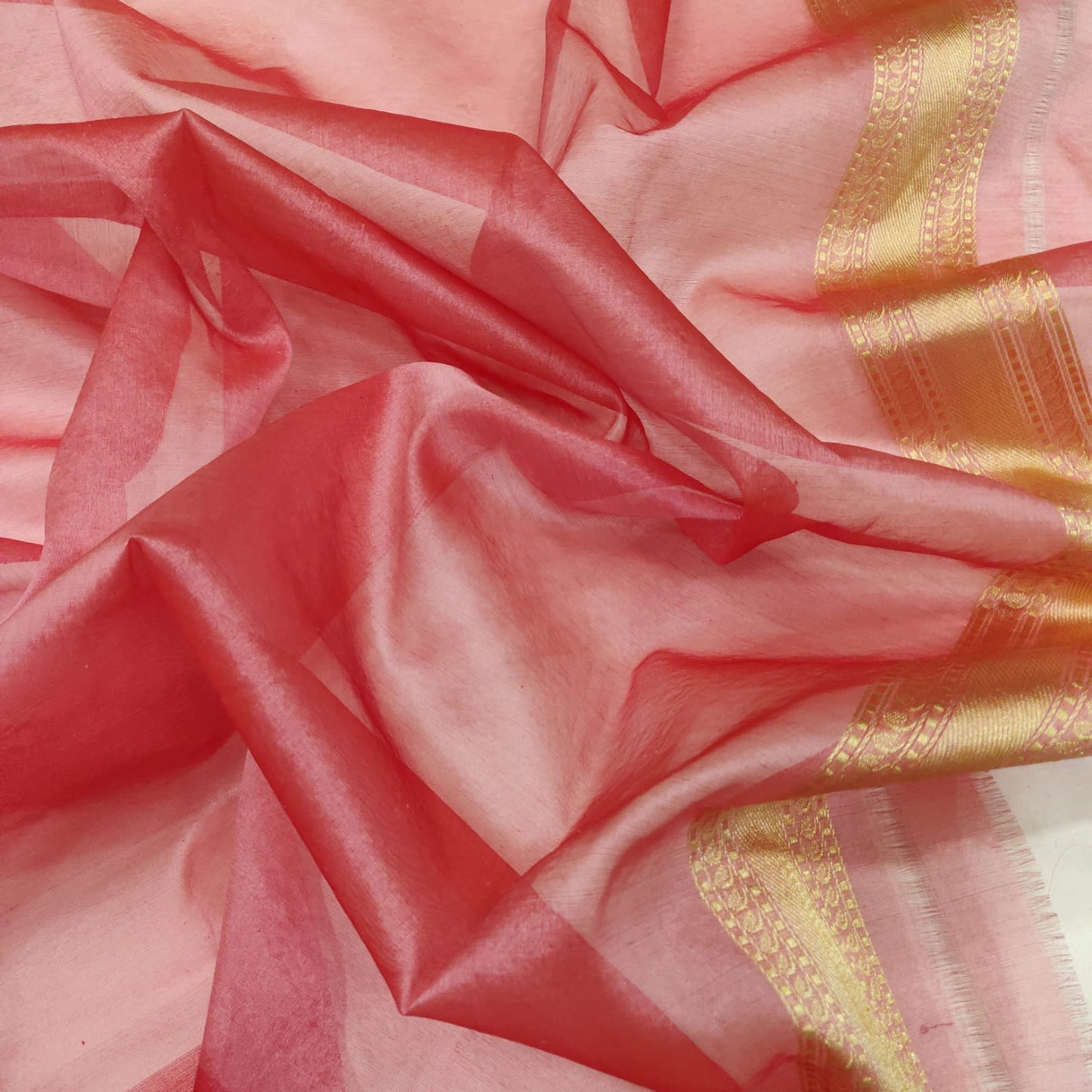 Rajwada kora handwoven kadwa saree