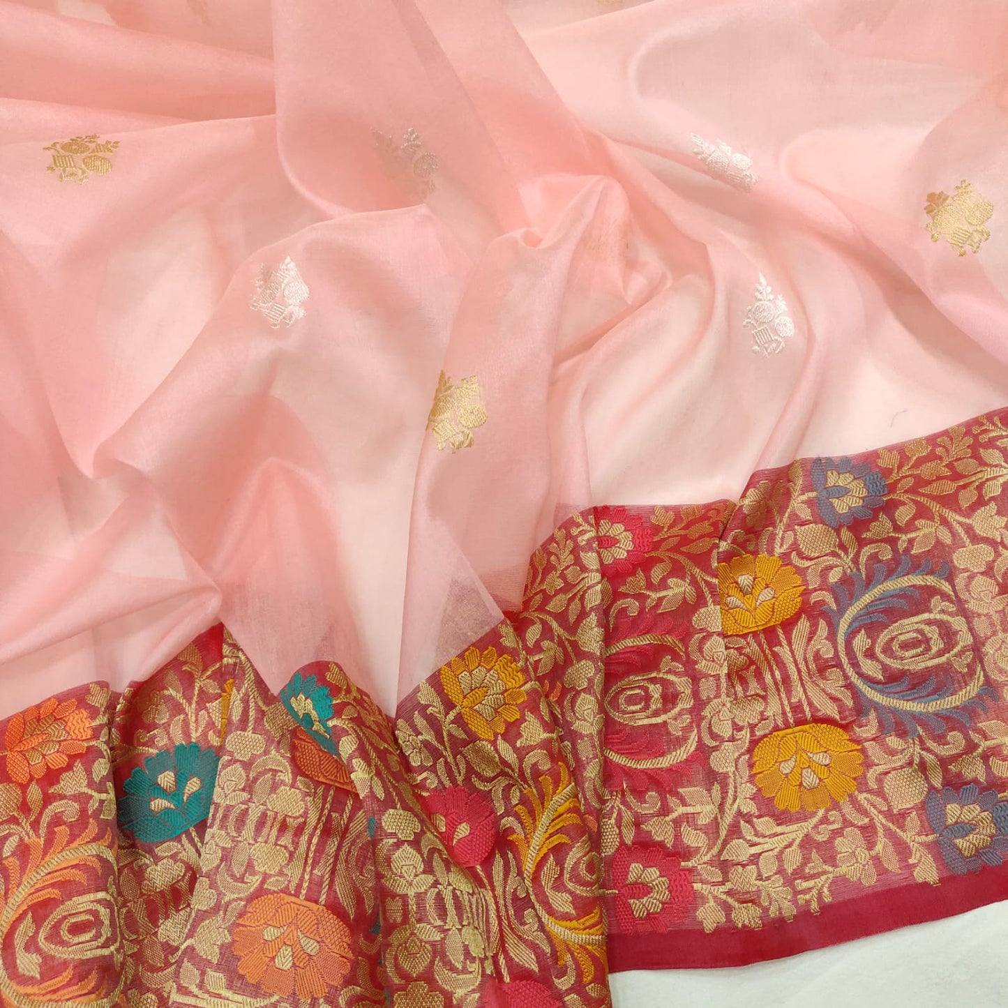 Rajwada kora handwoven kadwa saree