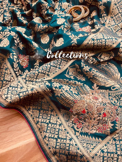 Zardosi Munga saree
