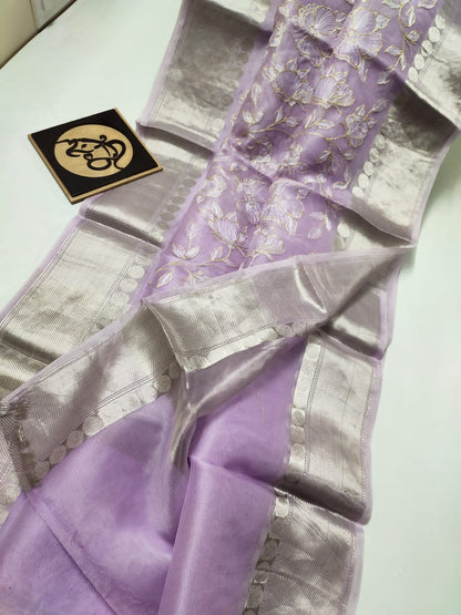 Tulips kora saree