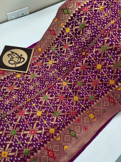 Anisha banarsi moonga saree