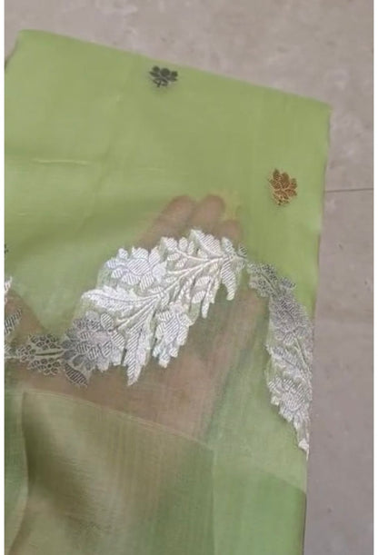 Kora handloom Banarsi saree