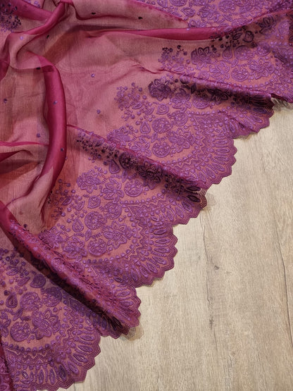 Scalloped inspired organza saree