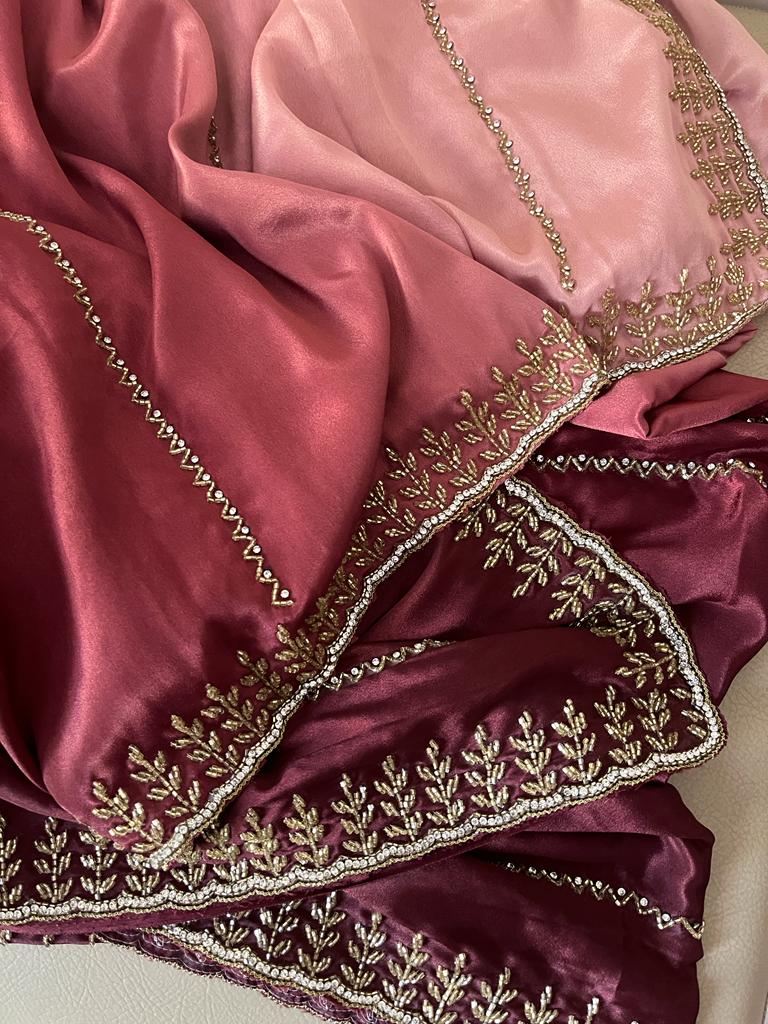 Naveli crepe kat Dana saree