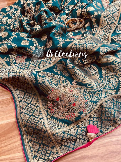 Zardosi Munga saree