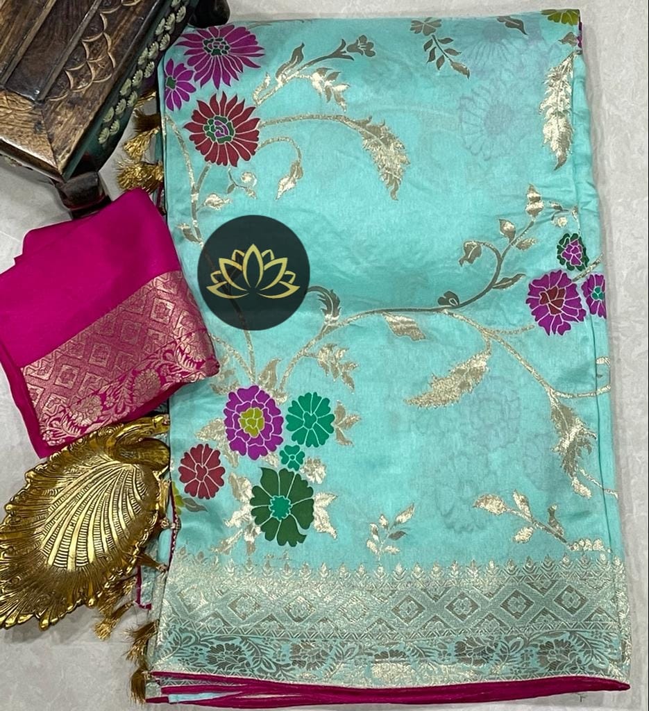 Mavika Moonga banarsi saree