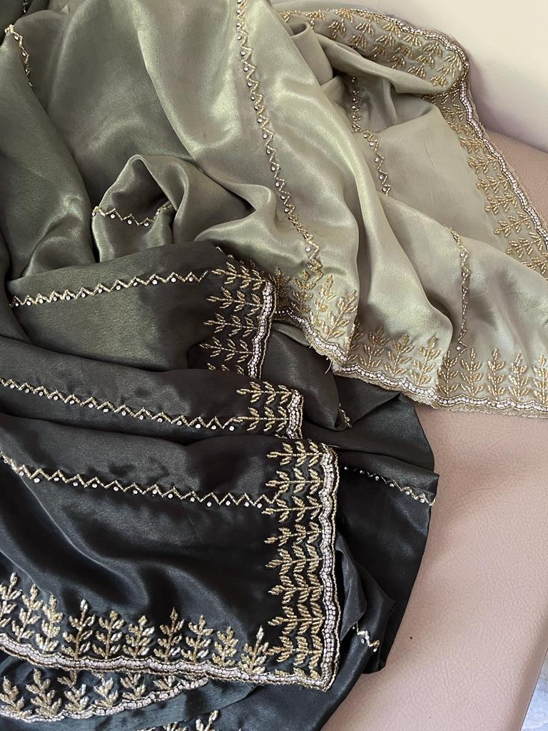 Naveli crepe kat Dana saree