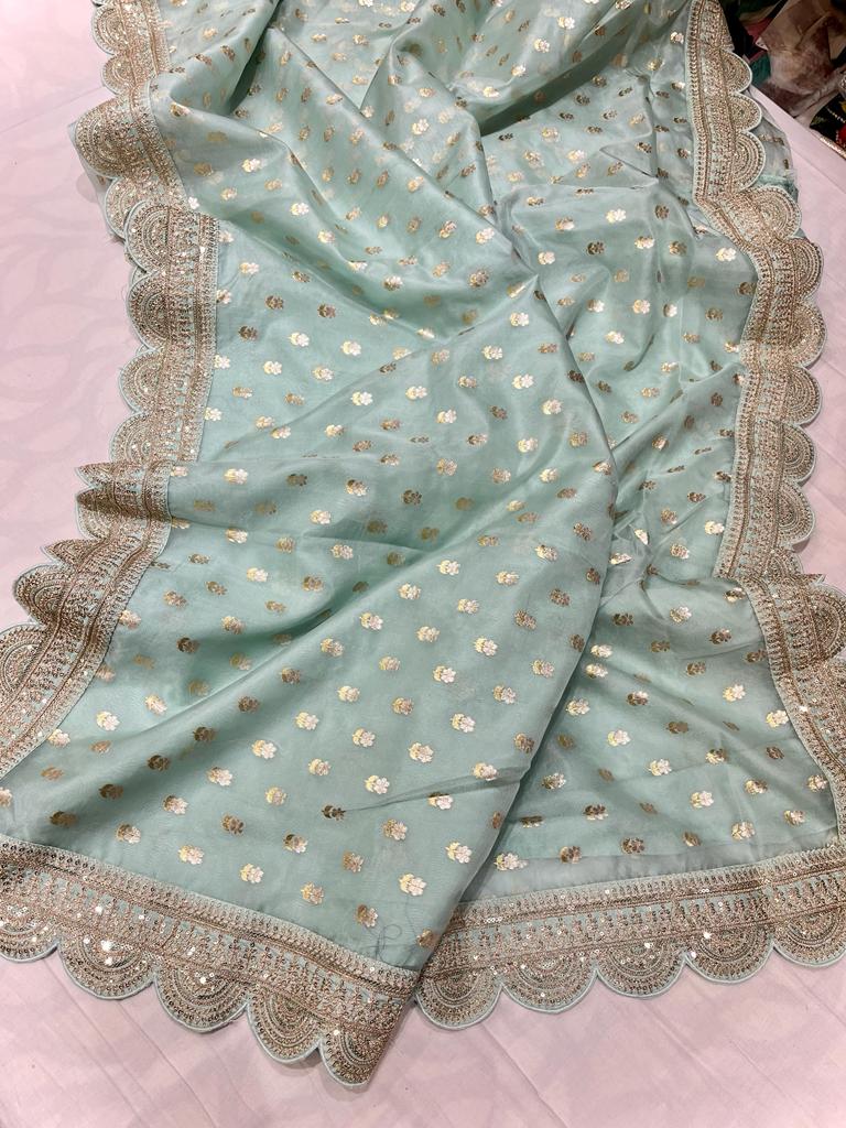 Scalloped weaving organza saree