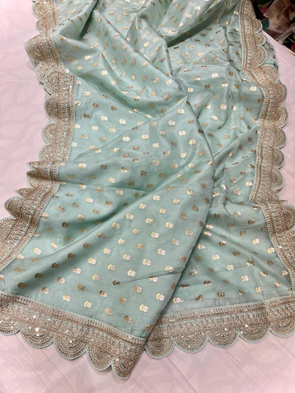 Scalloped weaving organza saree