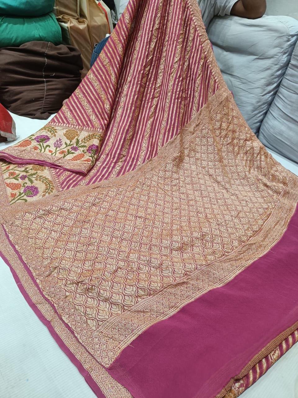 Maheera gorgette banarsi saree