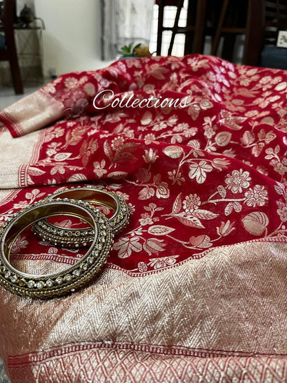Red weaving Banarsi saree