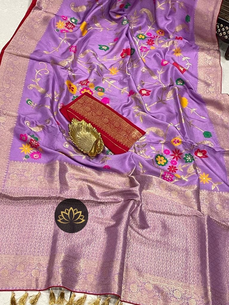 Mavika Moonga banarsi saree