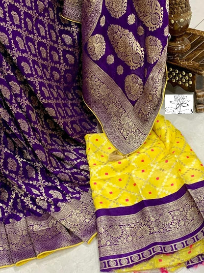 Arvika Moonga banarsi saree
