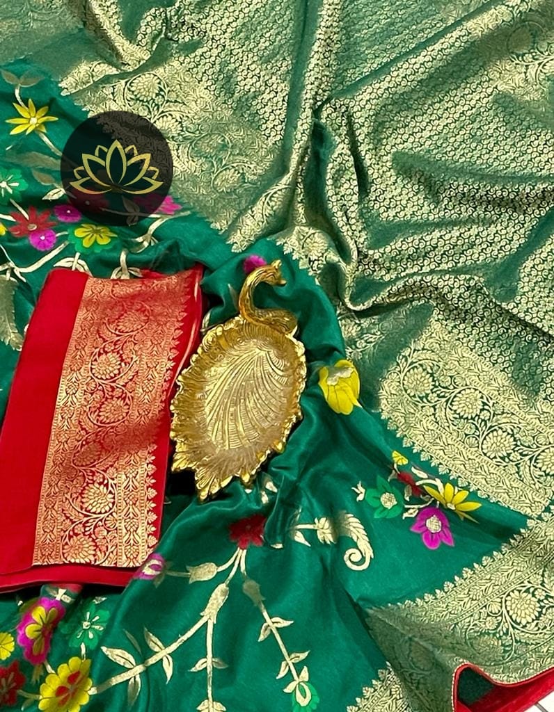 Mavika Moonga banarsi saree