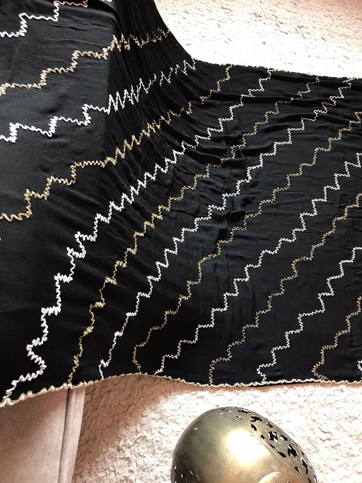 Black chi non crepe saree