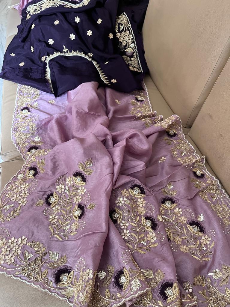 Avishka embroidered gottapatti saree