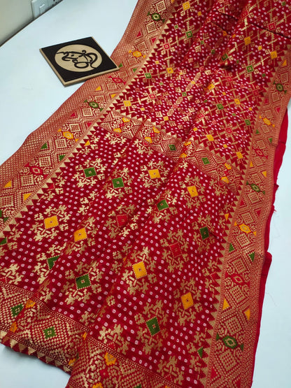 Anisha banarsi moonga saree