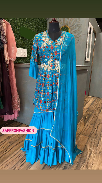 Nuvi kurta dress
